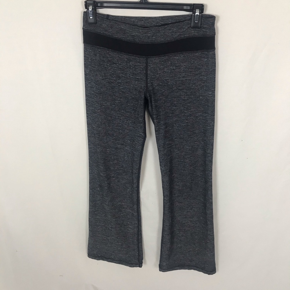 Lululemon pants size 6